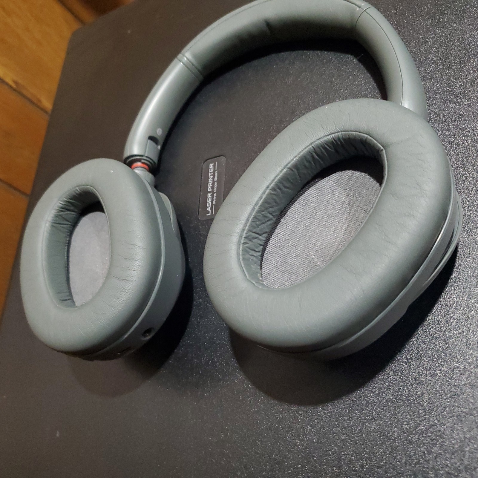 SONY ULT WEAR WHULT900N/H Headphones (For Parts, Fully Functional) Broken Hinge
