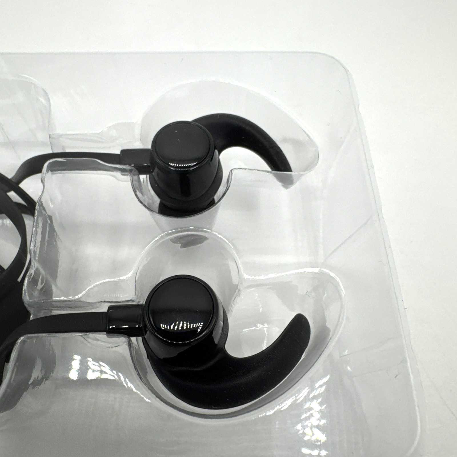 Frontech Wireless Sports Earphones Bluetooth 4.2 New In Package