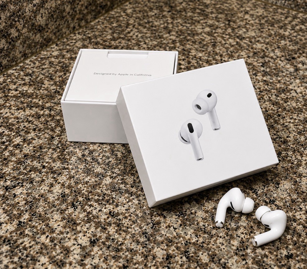 Apple AirPods Pro (3rd Gen)
