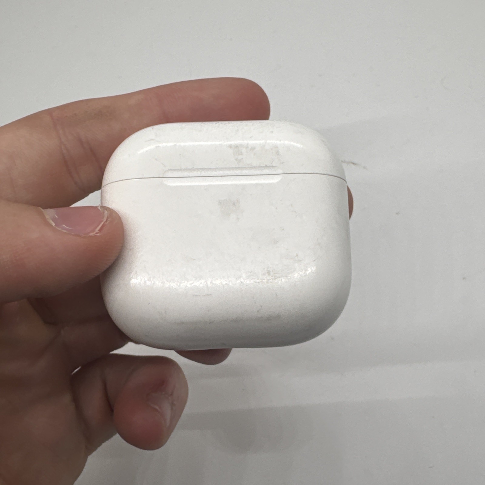 Apple AirPods 4th Gen ANC with MagSafe Charging Case A3056 A3055 A3059 MXP93LL/A