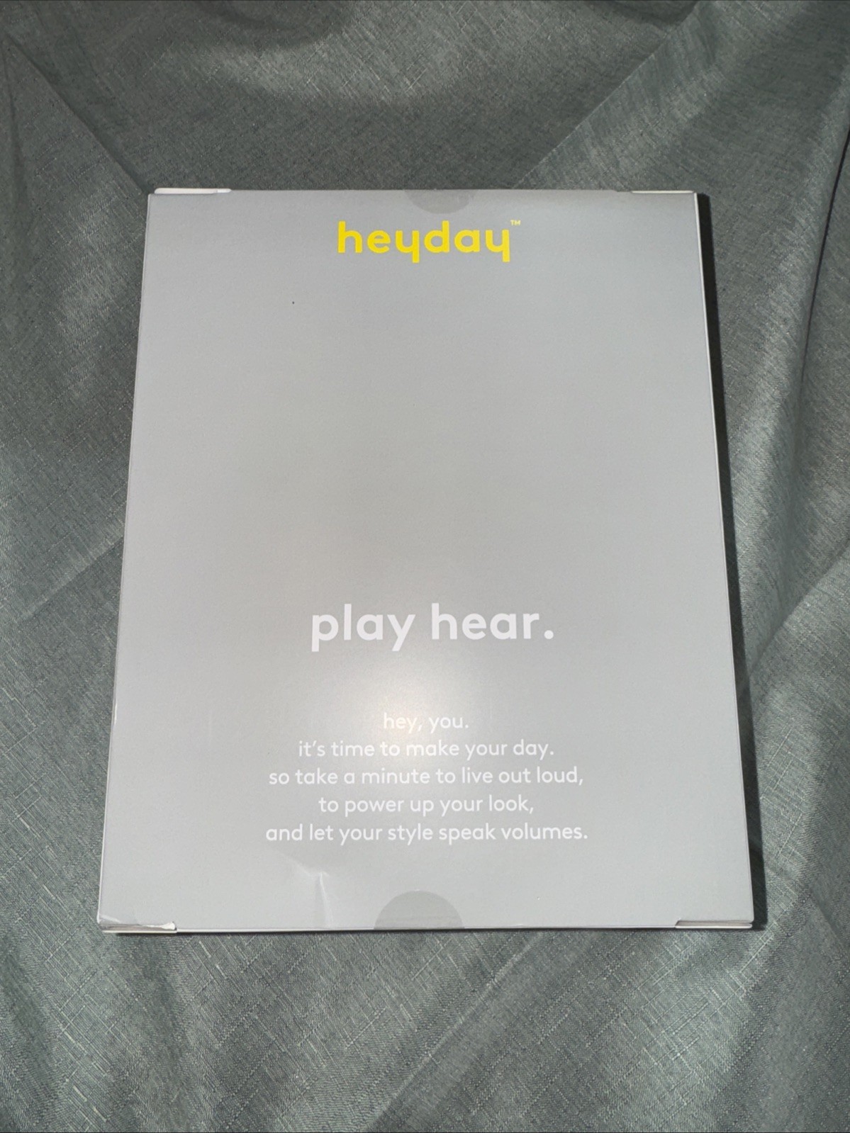 Heyday Wireless On-Ear Headphones with Microphone – Brown Checkered – New