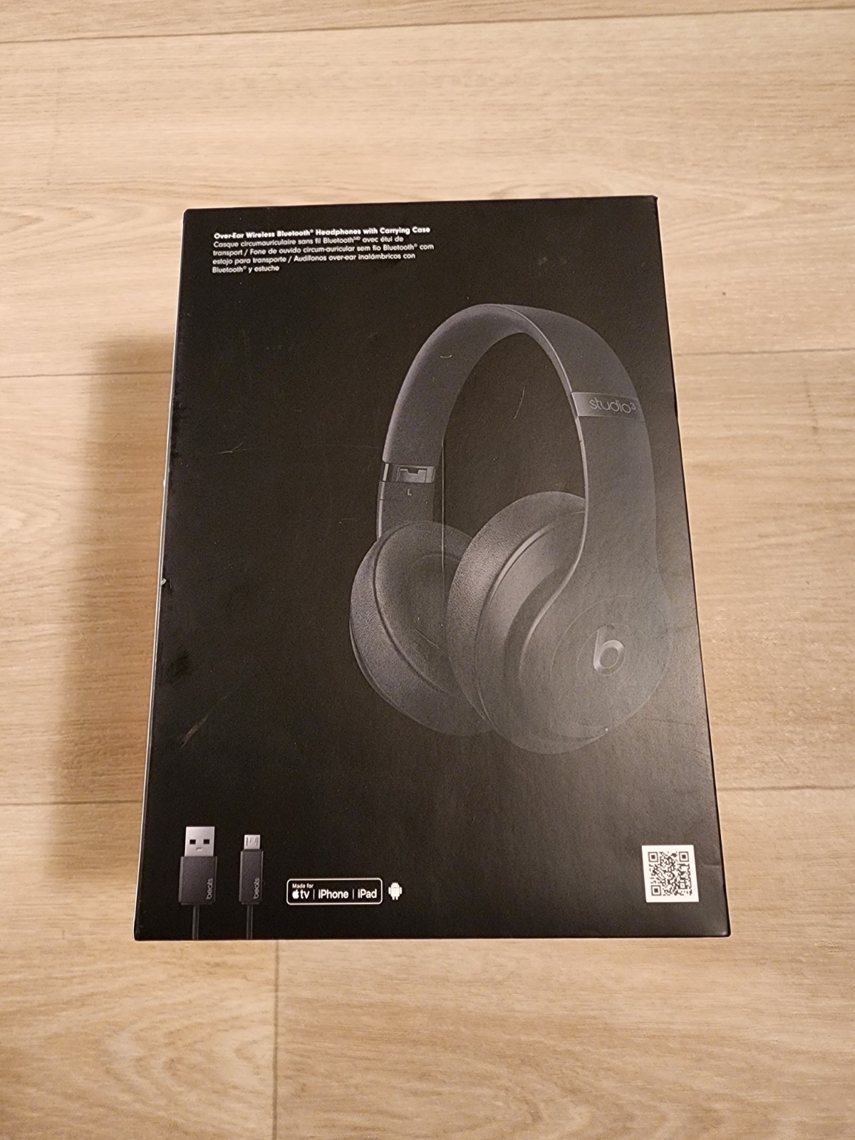 Beats by Dr. Dre Studio3 Over the Ear Wireless Headphones – Black