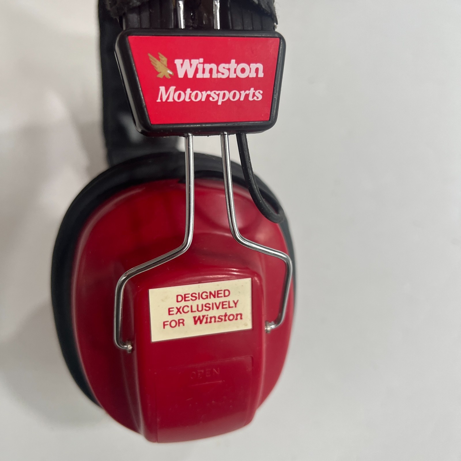 VINTAGE WINSTON MOTORSPORTS AM-FM OVER THE EAR HEADPHONES 60’S 70’s NOS NEW