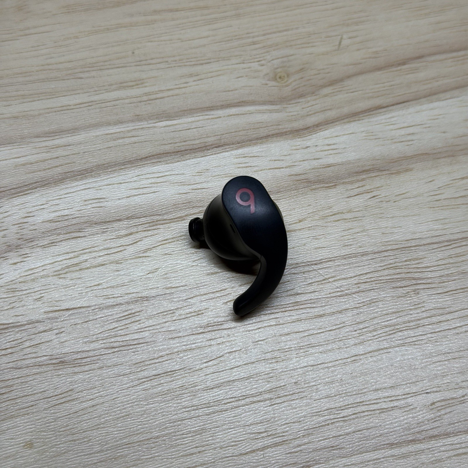 Beats Fit Pro Right Side Wireless Earbud ONLY A2577 Black Genuine TESTED CLEANED