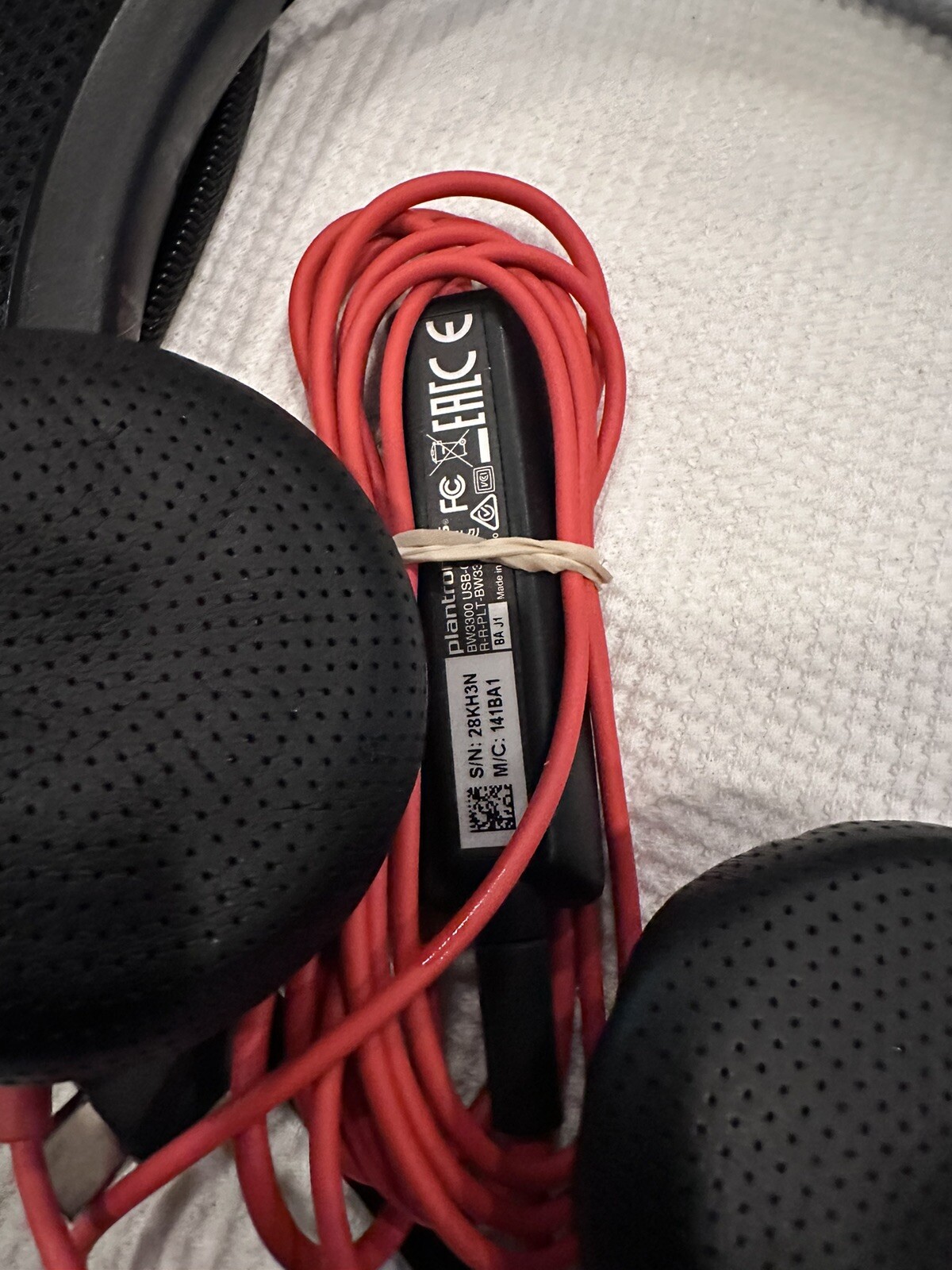 Plantronics Over the Ear Headphones BW3300 With Mesh Zipper Case & Connect Wire