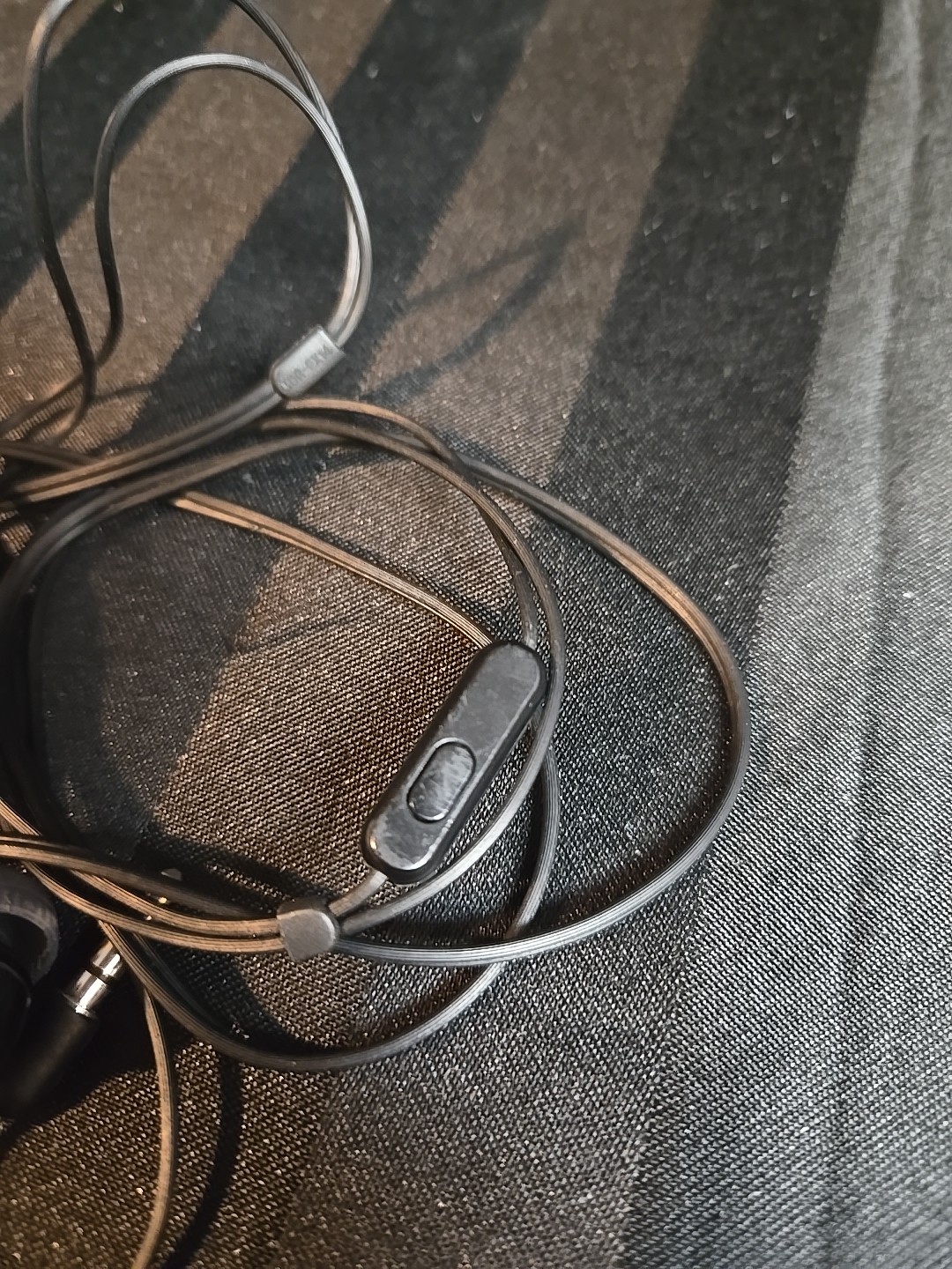 Sony MDR-EX14AP Wired In Ear Sports Headphones Black