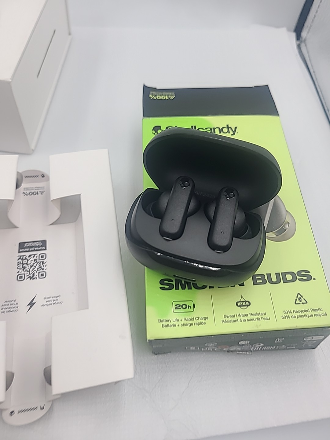 Skullcandy Smokin’ Buds XT Wireless in-Ear Earbuds True Black NEW Damaged Box