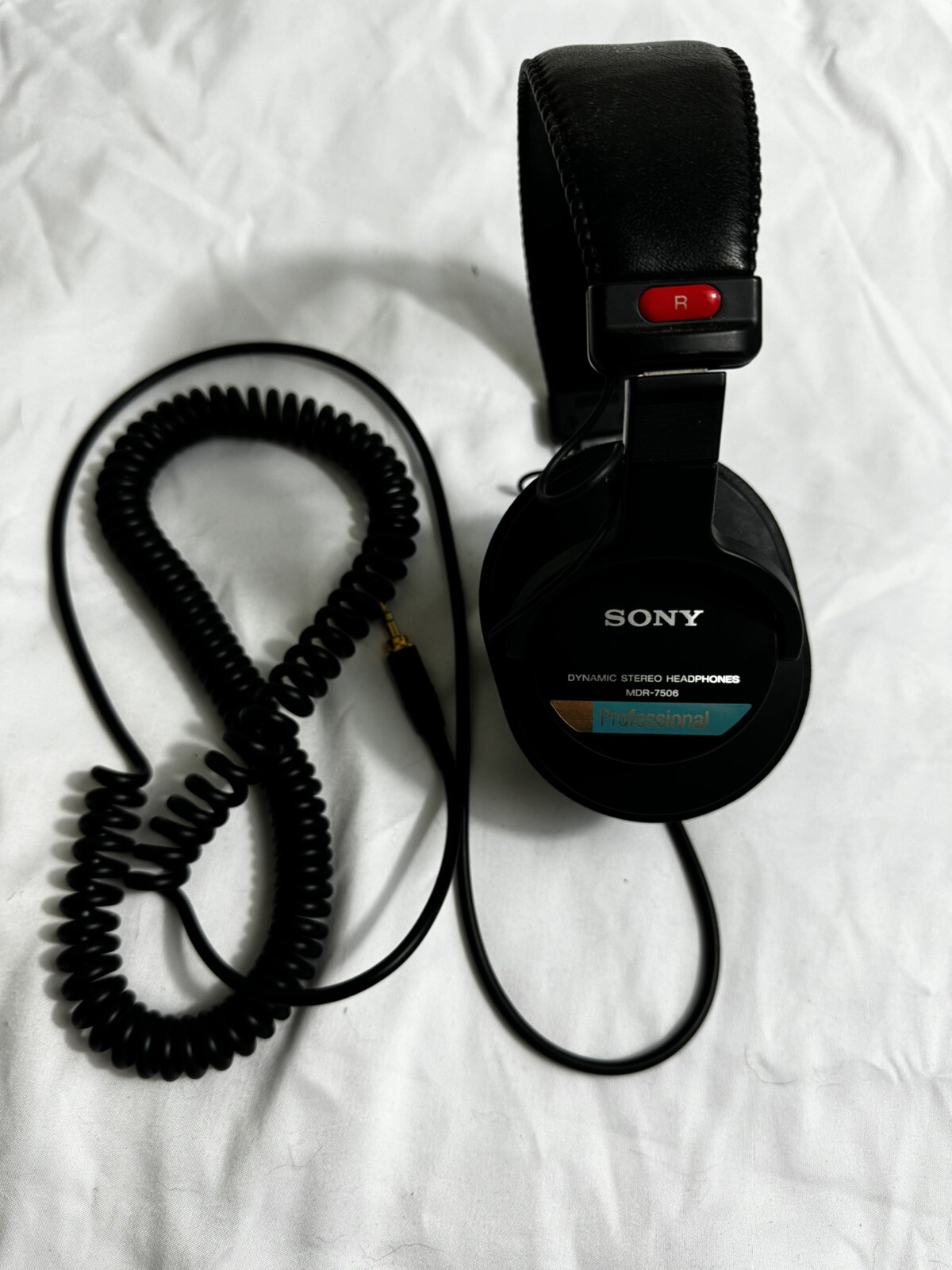 Sony Professional Mdr7506 Sound Monitor Headphones