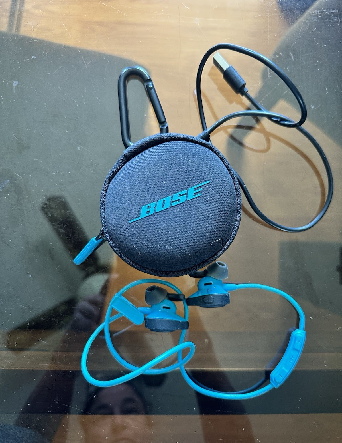 Bose SoundSport Bluetooth Wireless In-Ear Earbuds Blue/Black w/ Carry Case