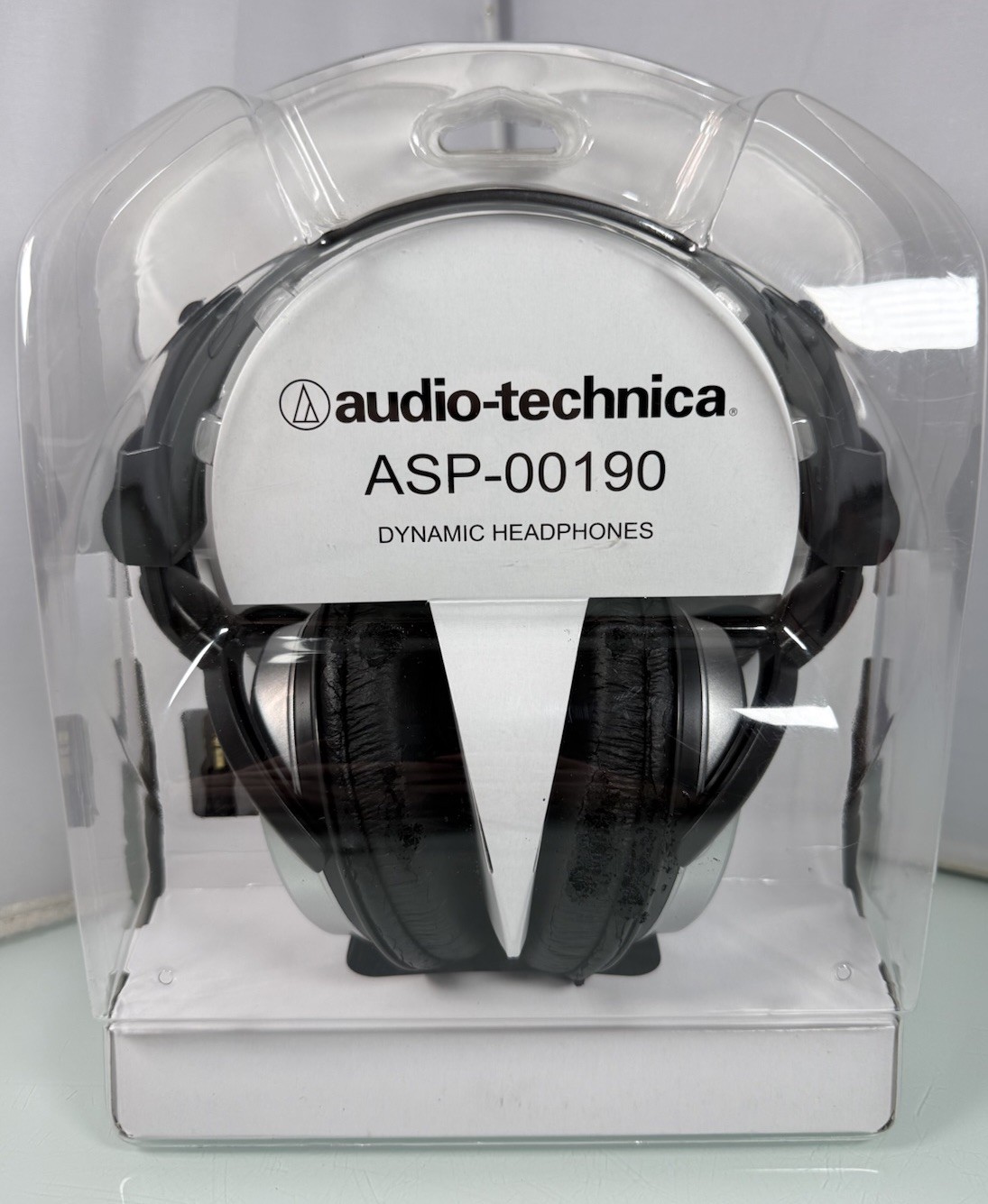 NEW Audio-Technica ATH-T22 Dynamic Stereo Headphones – ASP-00190 Silver Over Ear