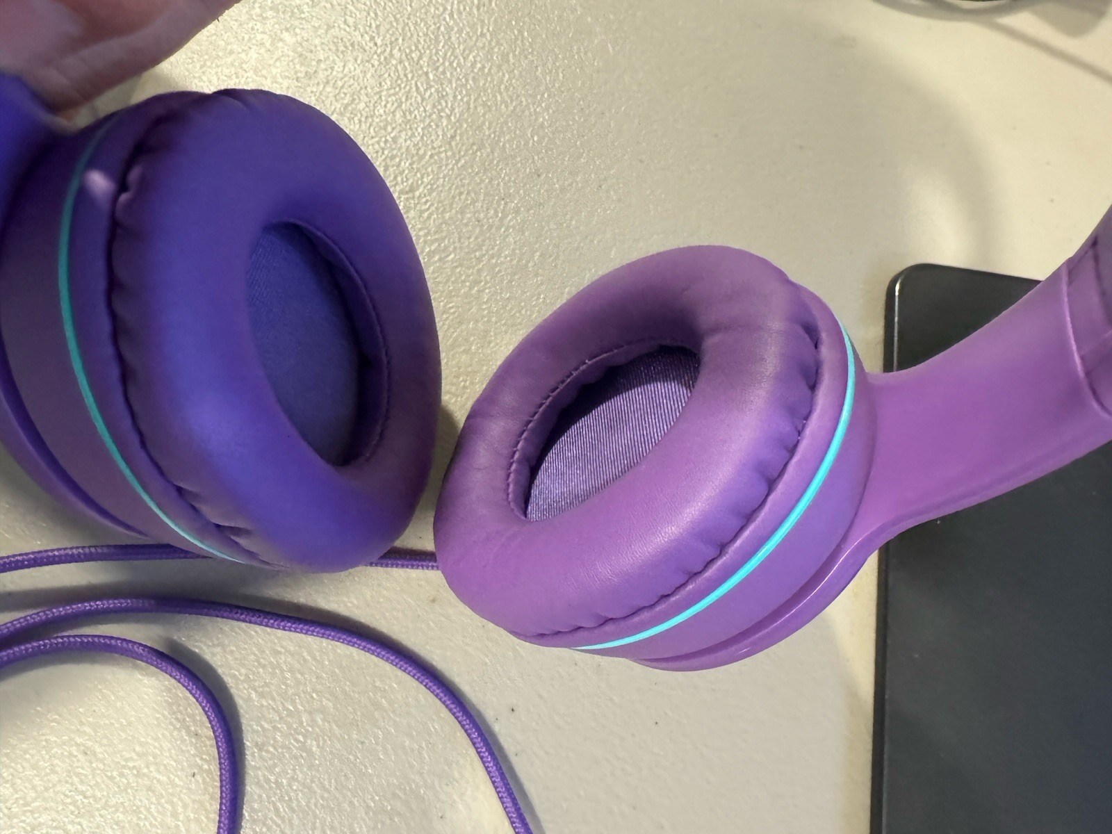 Rorsou Over-Ear Headphones w/Mic: Foldable, Lightweight, Bass, 1.5M Cord Purple