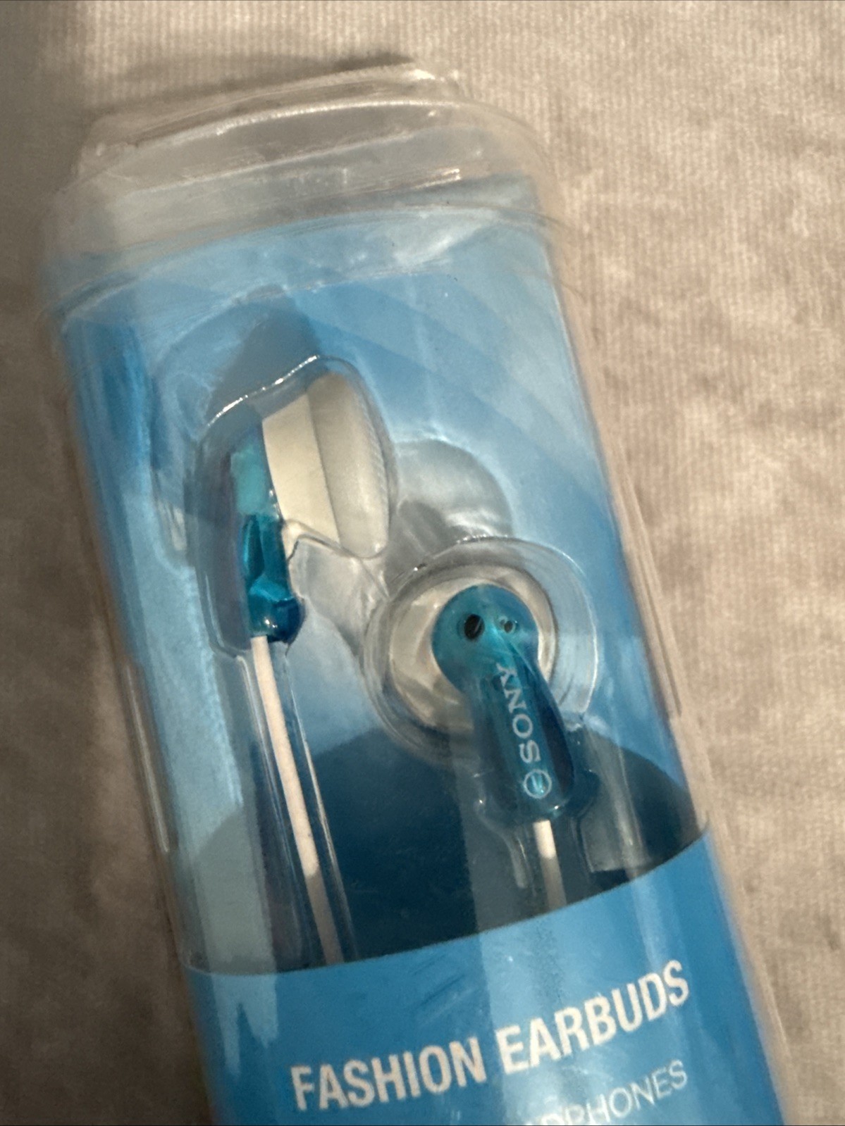 Sony MDRE9LP/BLU In-Ear Canal Fashion Color Earbuds Headphones Earphones Blue