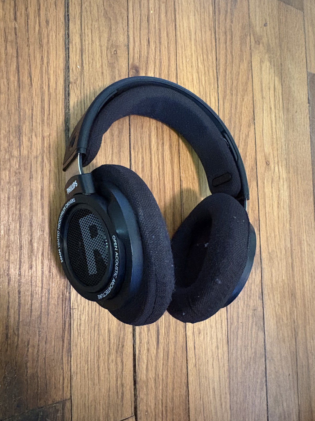Philips SHP9500 HiFi Stereo Over-Ear Headphones – Black