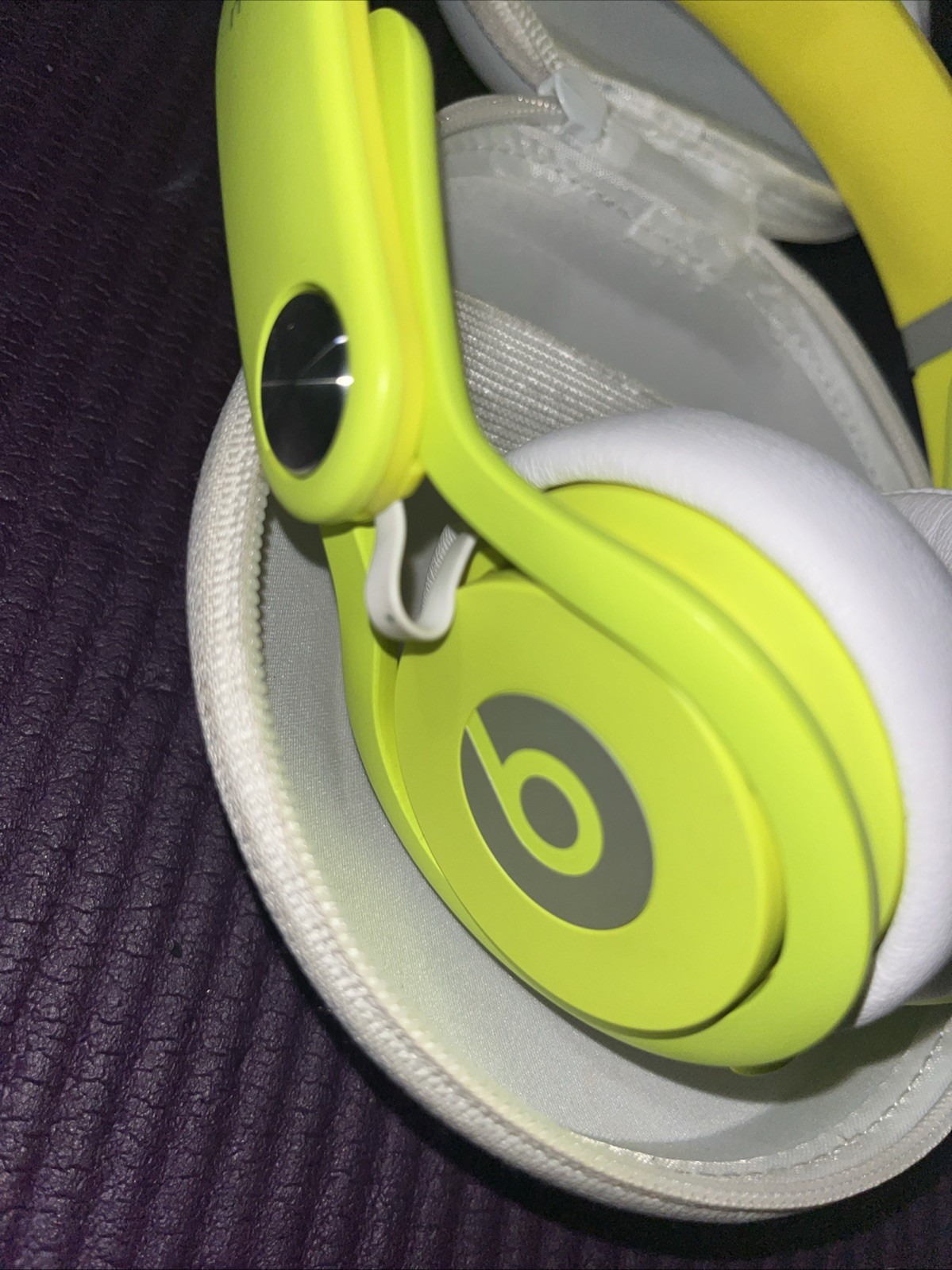 Beats Mixr Mixer Headphones Yellow/Green w/ Case