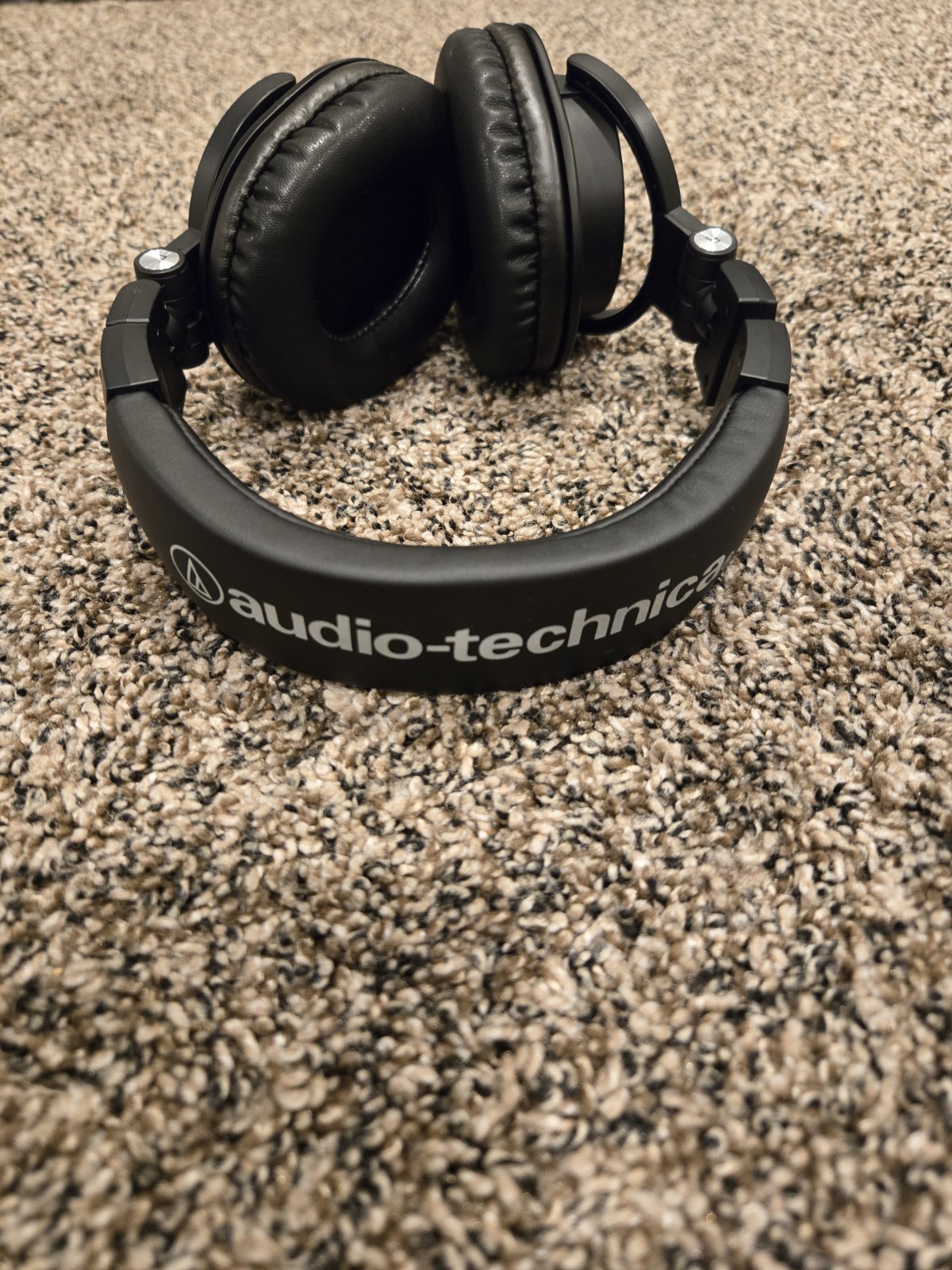 Audio-Technica ATH-M50x Professional Monitor Headphones Black Wired Studio DJ