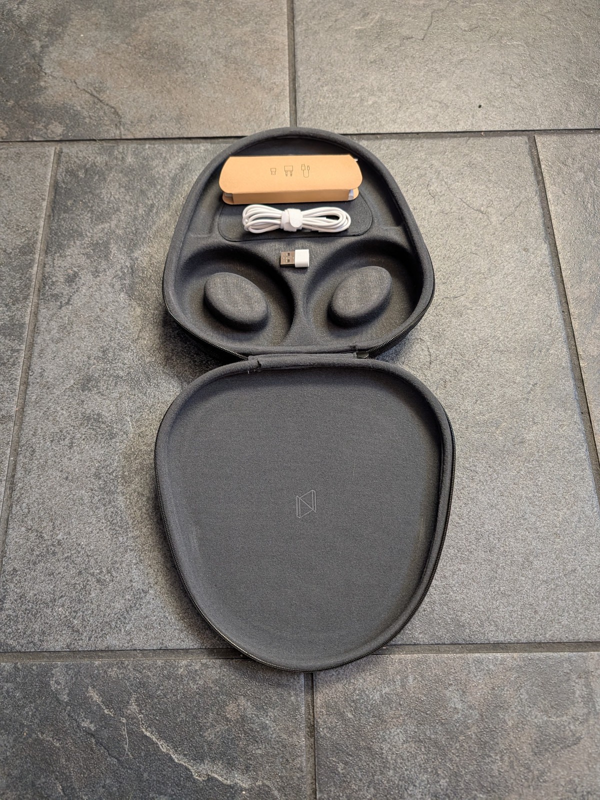 Carrying Case for Harman AKG N9 Hybrid Wireless Headphones