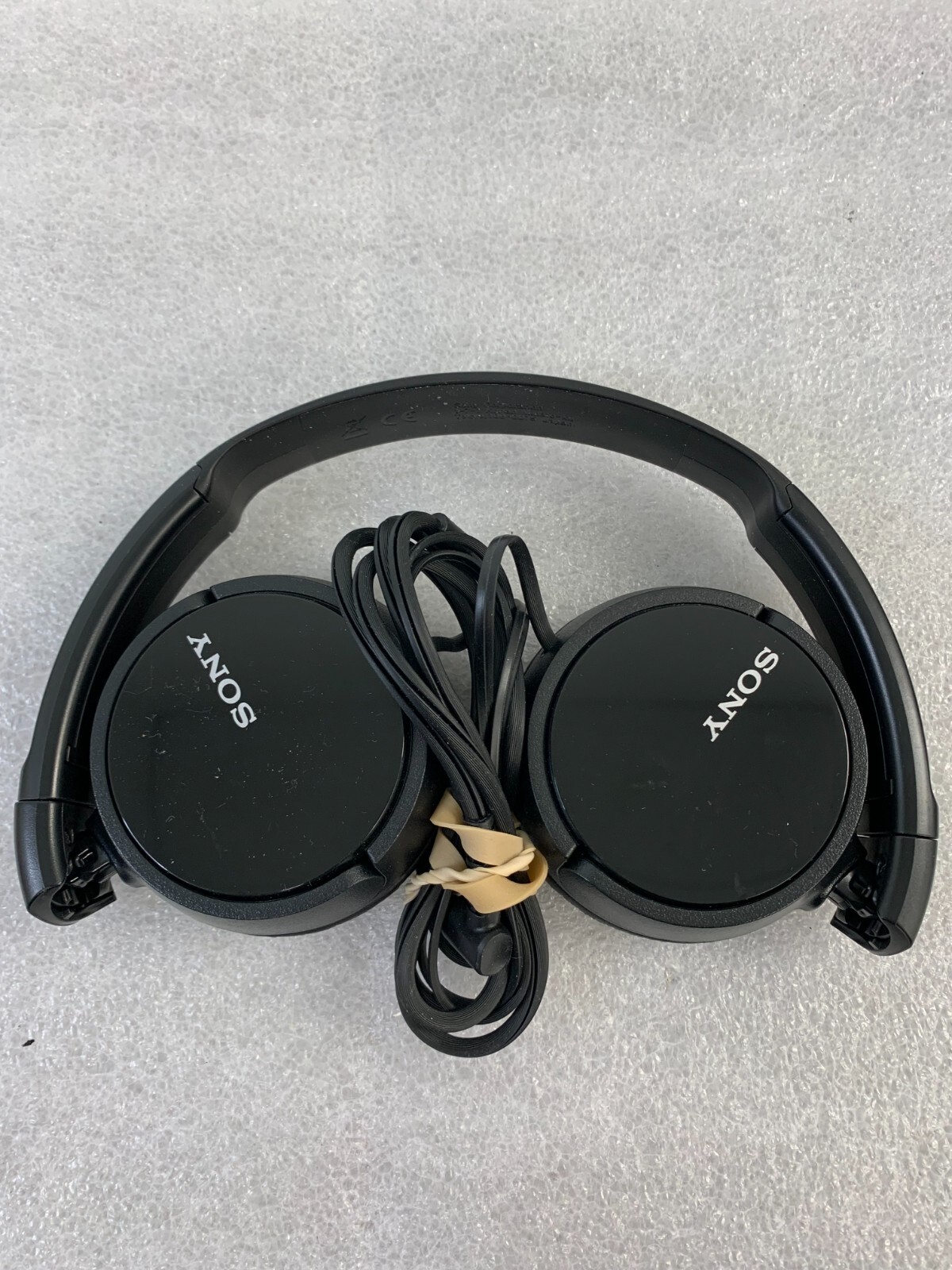 Sony MDR-ZX110 Stereo Monitor Over-Head Headphones Black FREE SHIPPING