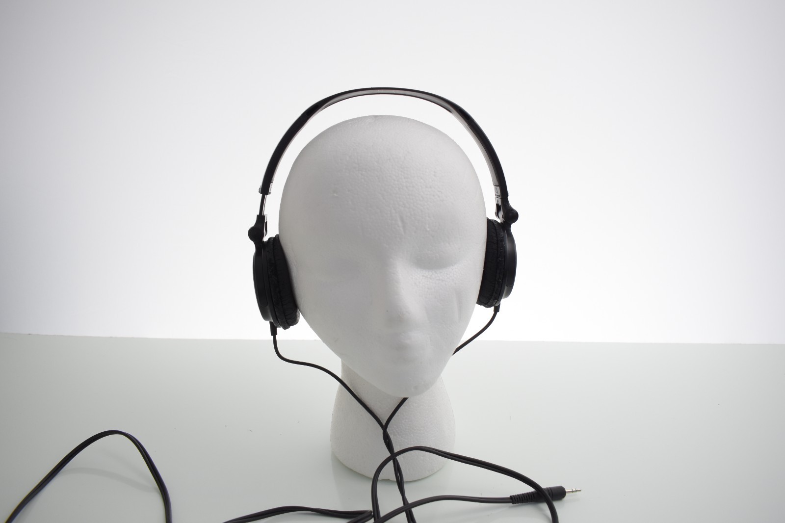 Sony MDR-V150 On Ear Wired Headphones – Black