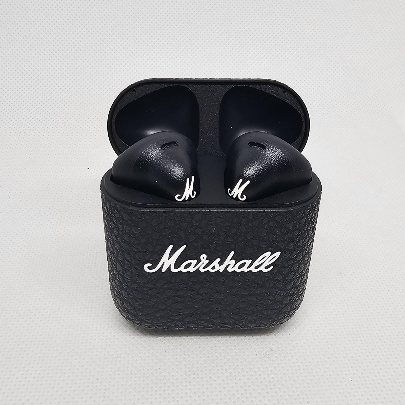 Marshall Minor IV True Wireless Earbuds with Microphone – Black