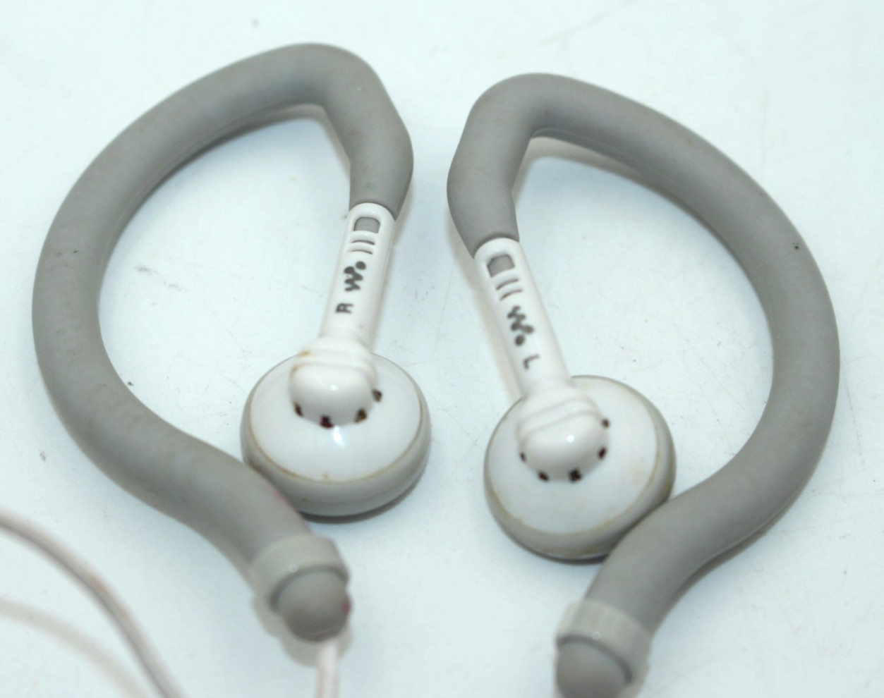 Sony Running Ear Hook Headphones Earphones -Sports Walkman White/Gray (MDR-JOZ1)