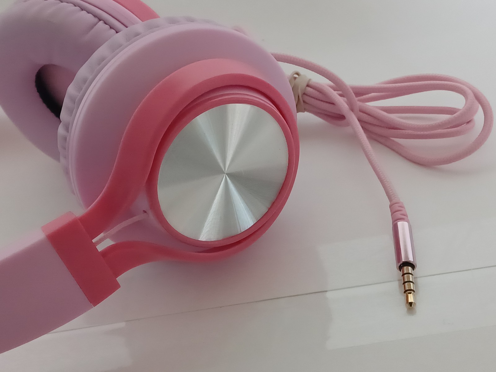 AILIHEN C8 USB-C Headphones Wired – On-Ear Corded Headset with Microphone -PINK