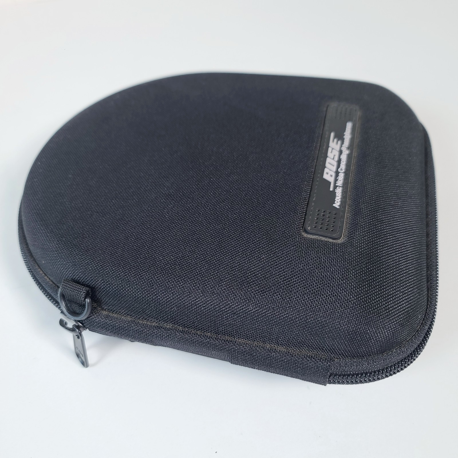 Bose QuietComfort 2 Acoustic Noise Cancelling Wired Headphone w/ Protective Case
