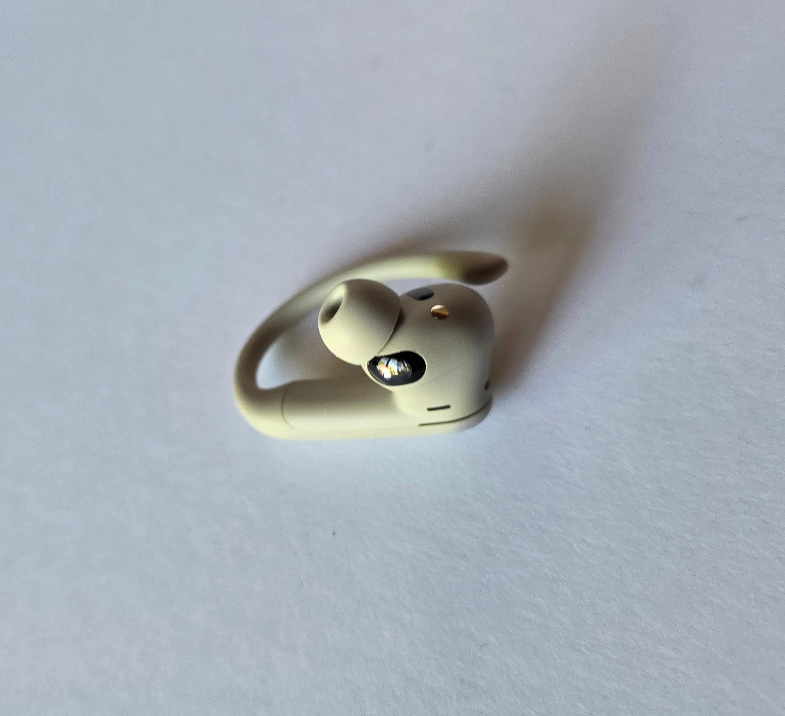 Unused OEM Quick Sand Powerbeats Pro 2 RIGHT SIDE ONLY Wireless Earbud MX733LL/A