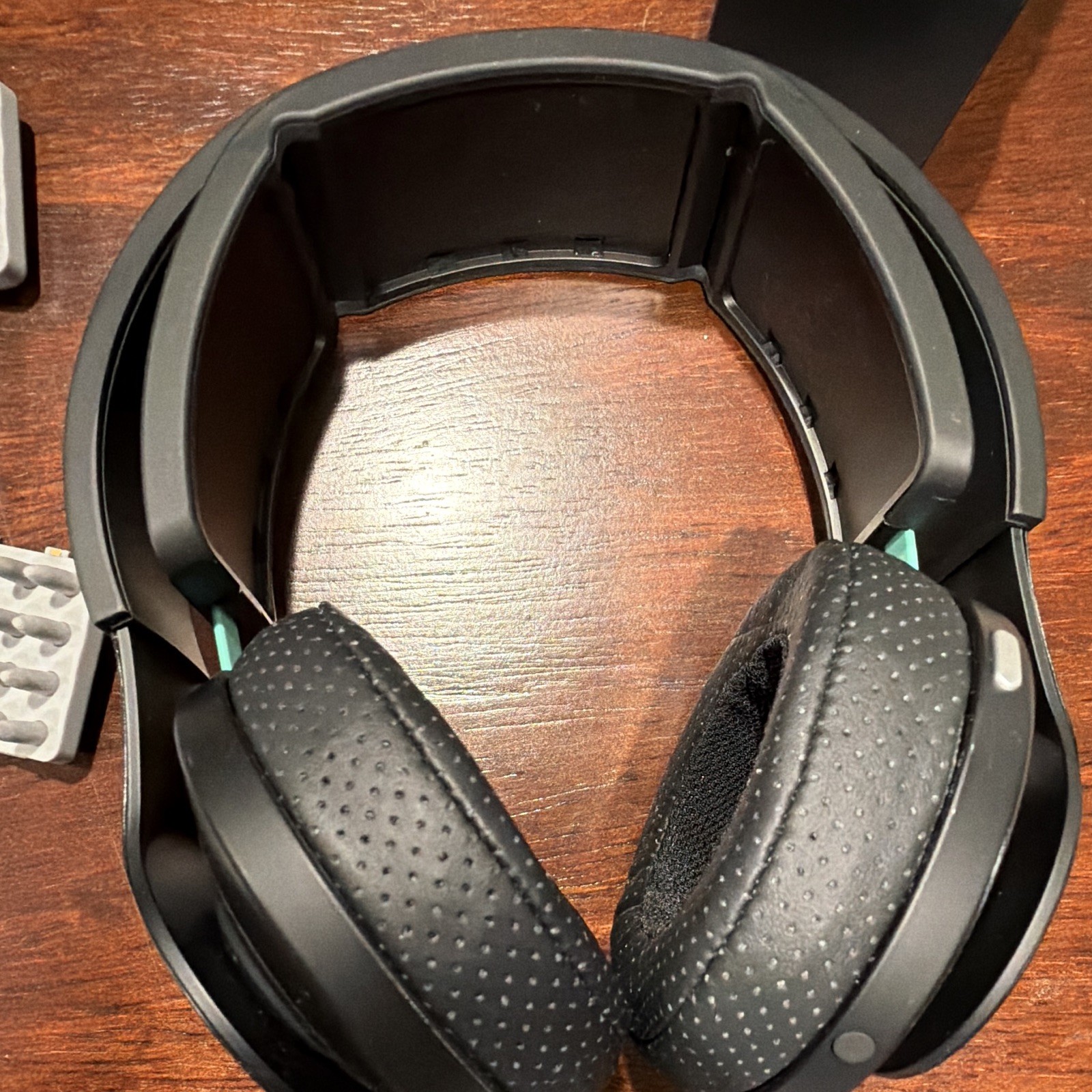 Halo Sport Over-Ear Headphones Black/Teal 3.5mm w/ Case & 3ft Cable