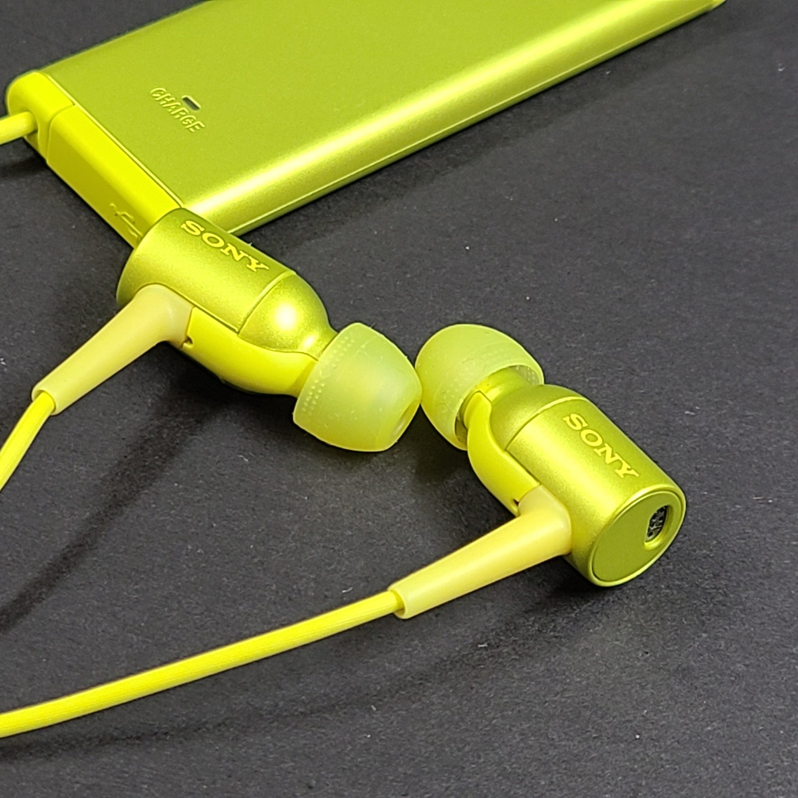 Sony MDR-EX750NA Noise Cancelling In-Ear Headphones Earbuds – Green