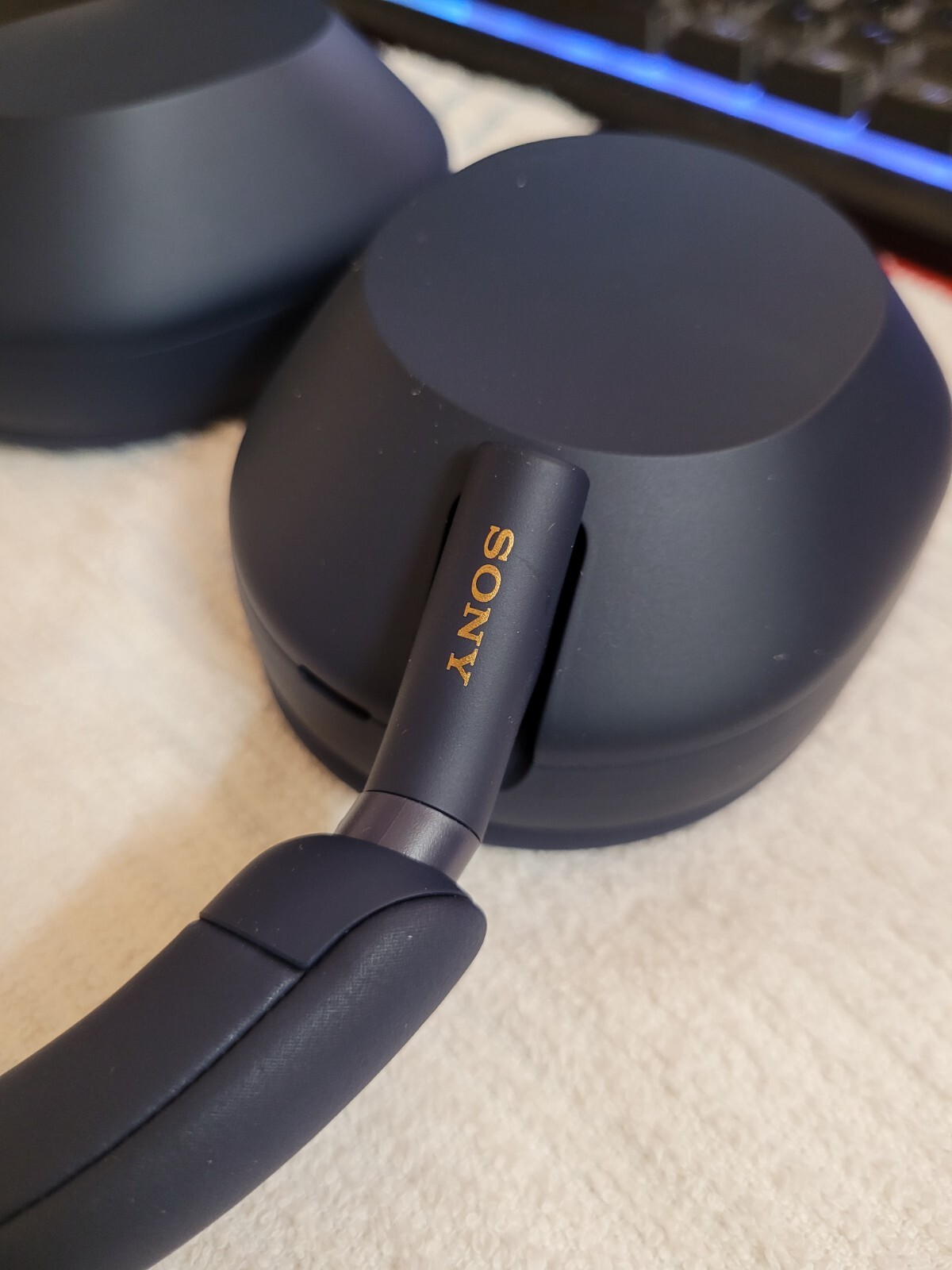 Sony WH-1000XM5/L Wireless Top Notch Noise Canceling Bluetooth Headphones #L420