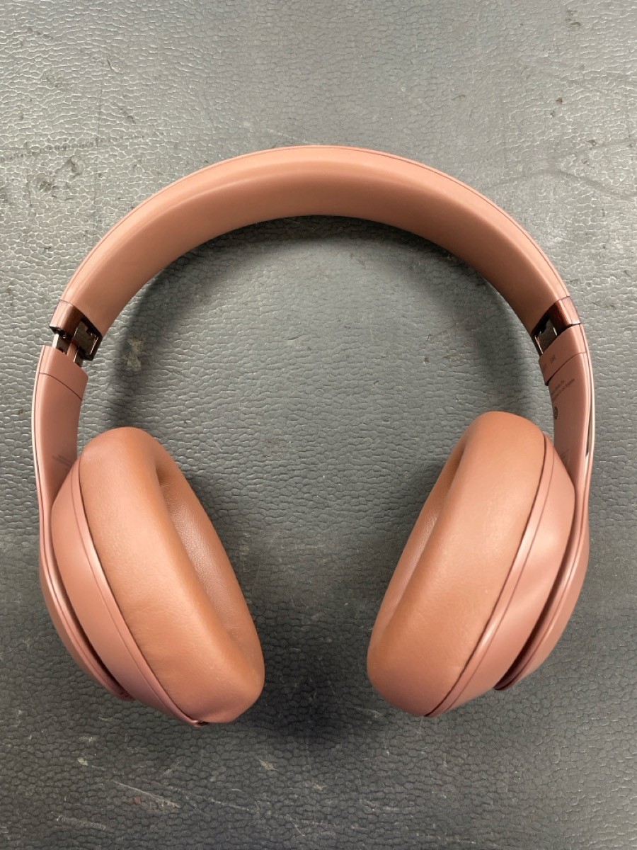 Beats By Dre Studio Pro x Kim Kardashian A2924 (PD4056781)