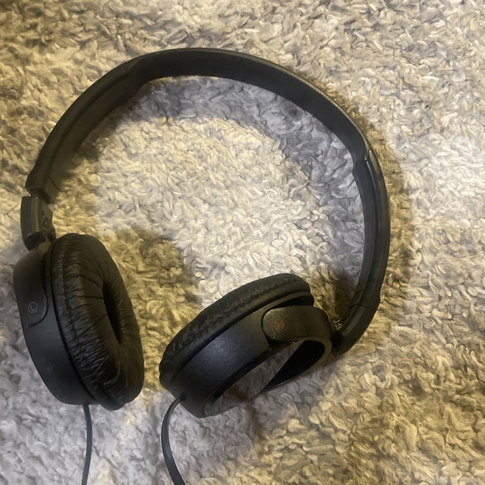 Sony MDR-ZX110 Black Wired Stereo Headphones Tested Working