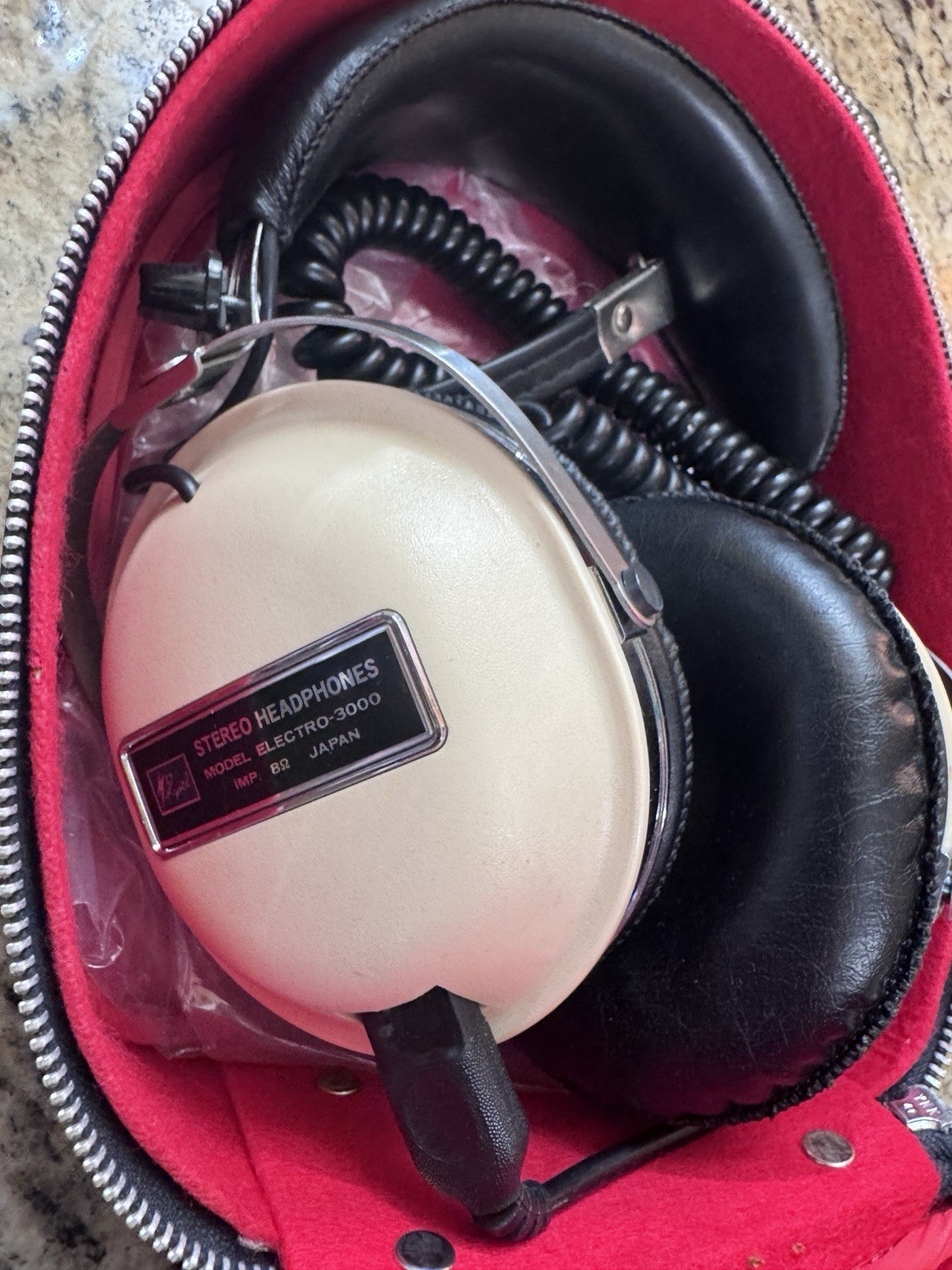 Vintage Rystl Electro-3000 Stereo Headphones With Case Made in Japan