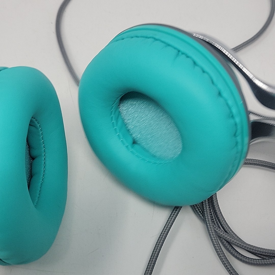 CL750 Wired Teal Headphones w Mic & Volume Control Noise Isolating On-Ear Atrix