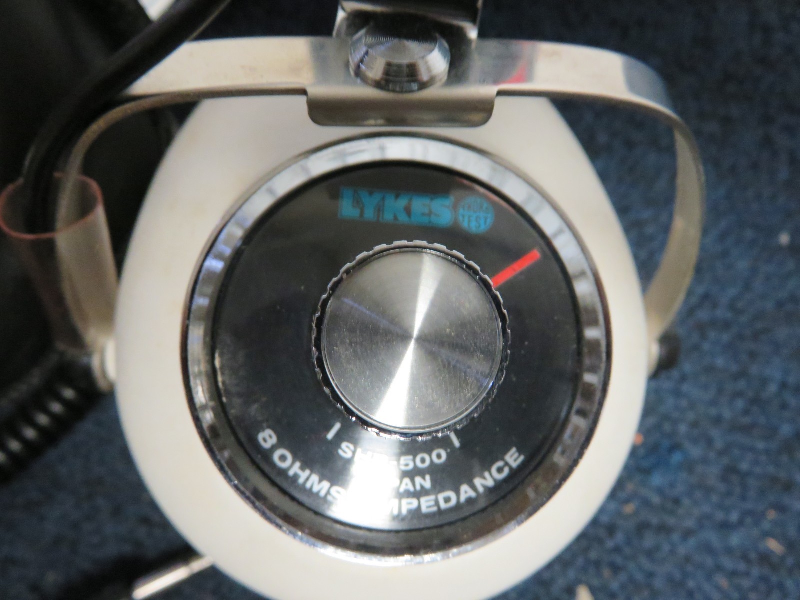 Lykes SHP 500 Stereo Headphones- White
