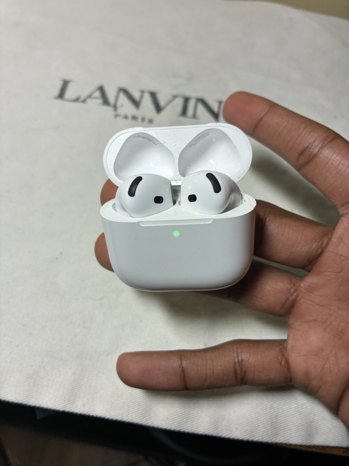 Airpods 4s ANC