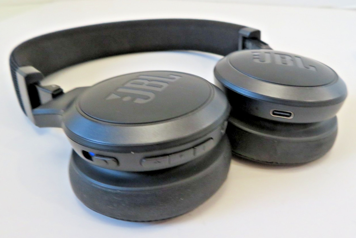 JBL Live 460NC Noise Cancelling Bluetooth Headphones Black Alexa Voice Assistant