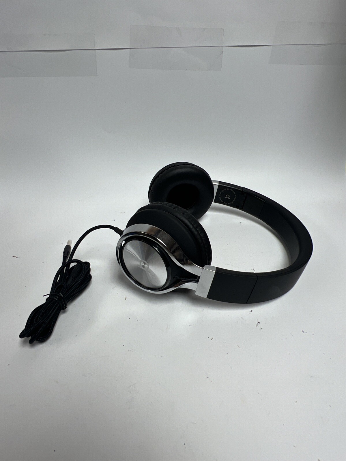 Artix CL750 Wired Headphones with Mic & Volume Control, Noise Isolating – Tested