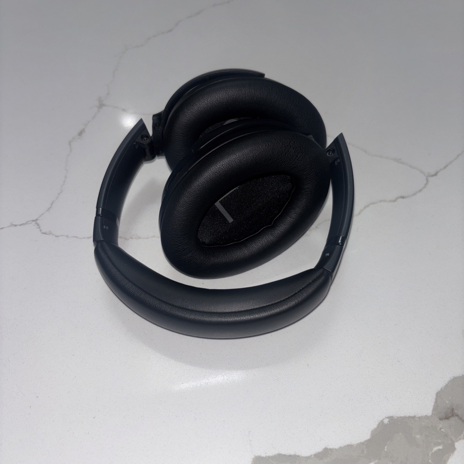 Bose QuietComfort 45 Noise Canceling Bluetooth Headphones – Black (437310)