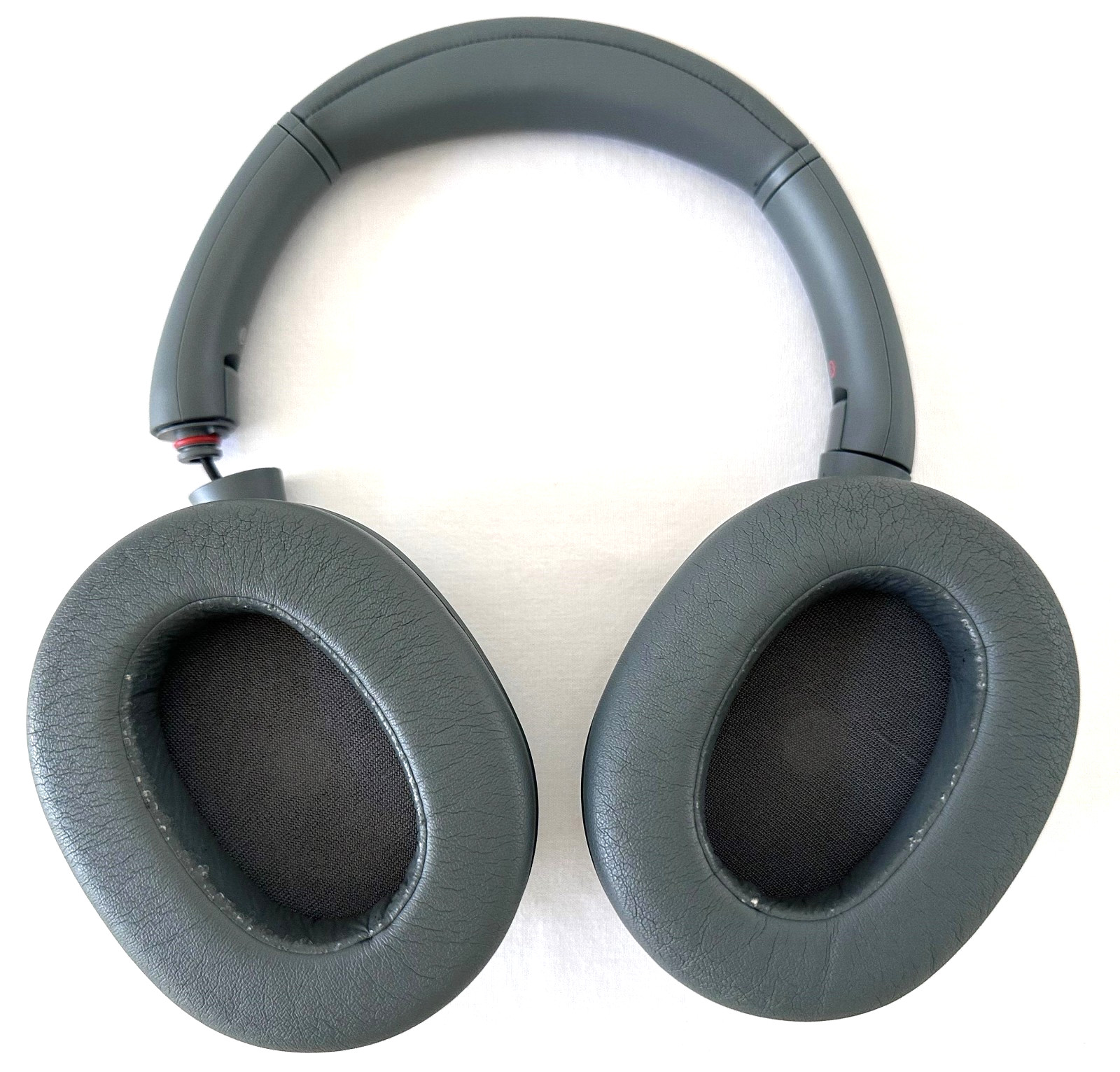 Sony ULT WEAR 900N Wireless Noise Canceling Headphones Gray Broken left side 1.3