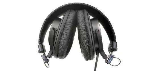 Sony MDR-7506 Studio Monitor Headphones w/Fosi K5 Pro DAC Headphone Amp
