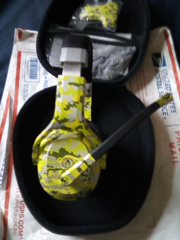Rand McNally ClearDryve 220 Wireless Headset – hi vis camo-looks-new,