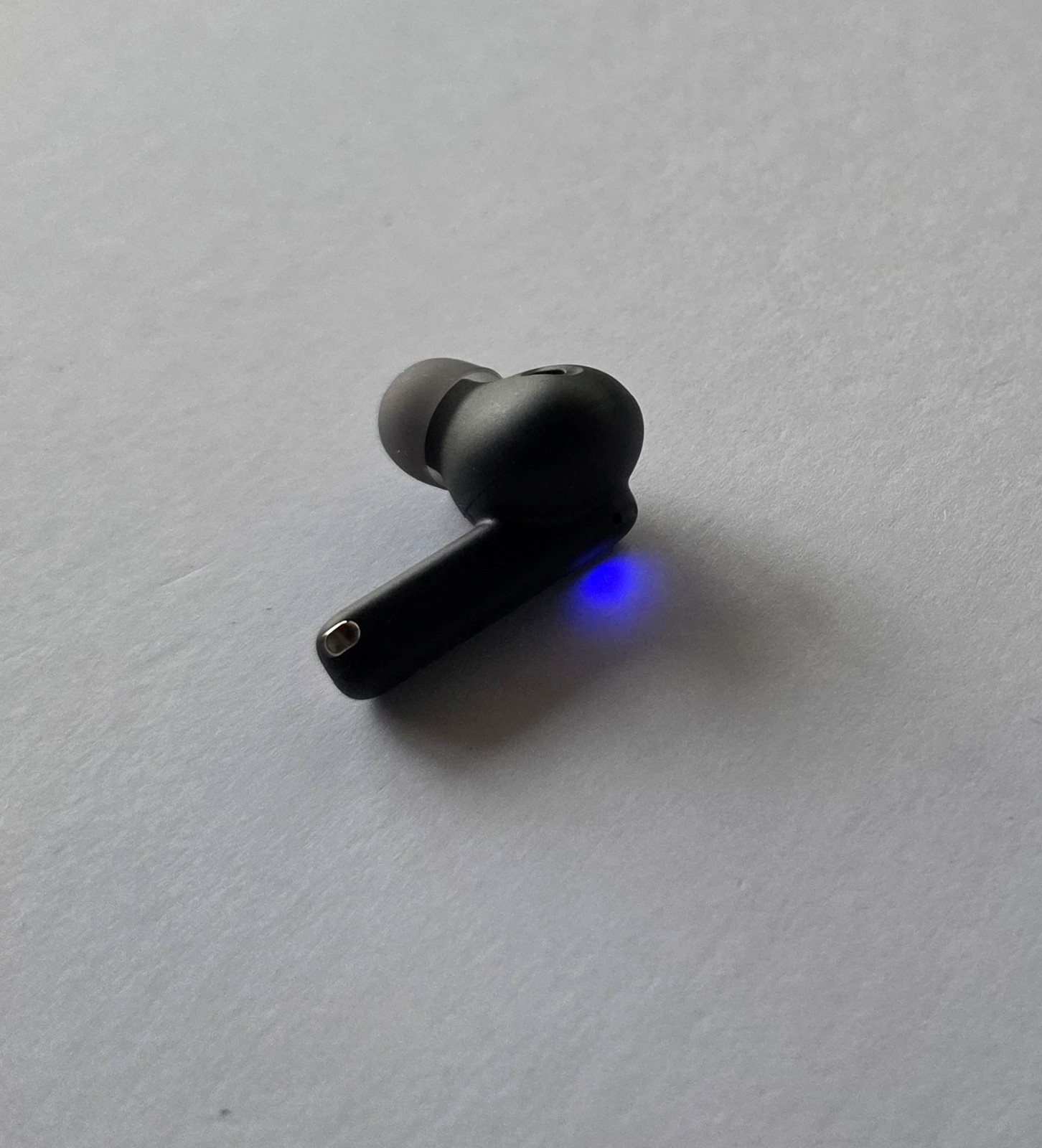 Unused OEM Black JBL Vibe Beam 2 True Wireless RIGHT SIDE ONLY Earbud in Bulk Pk