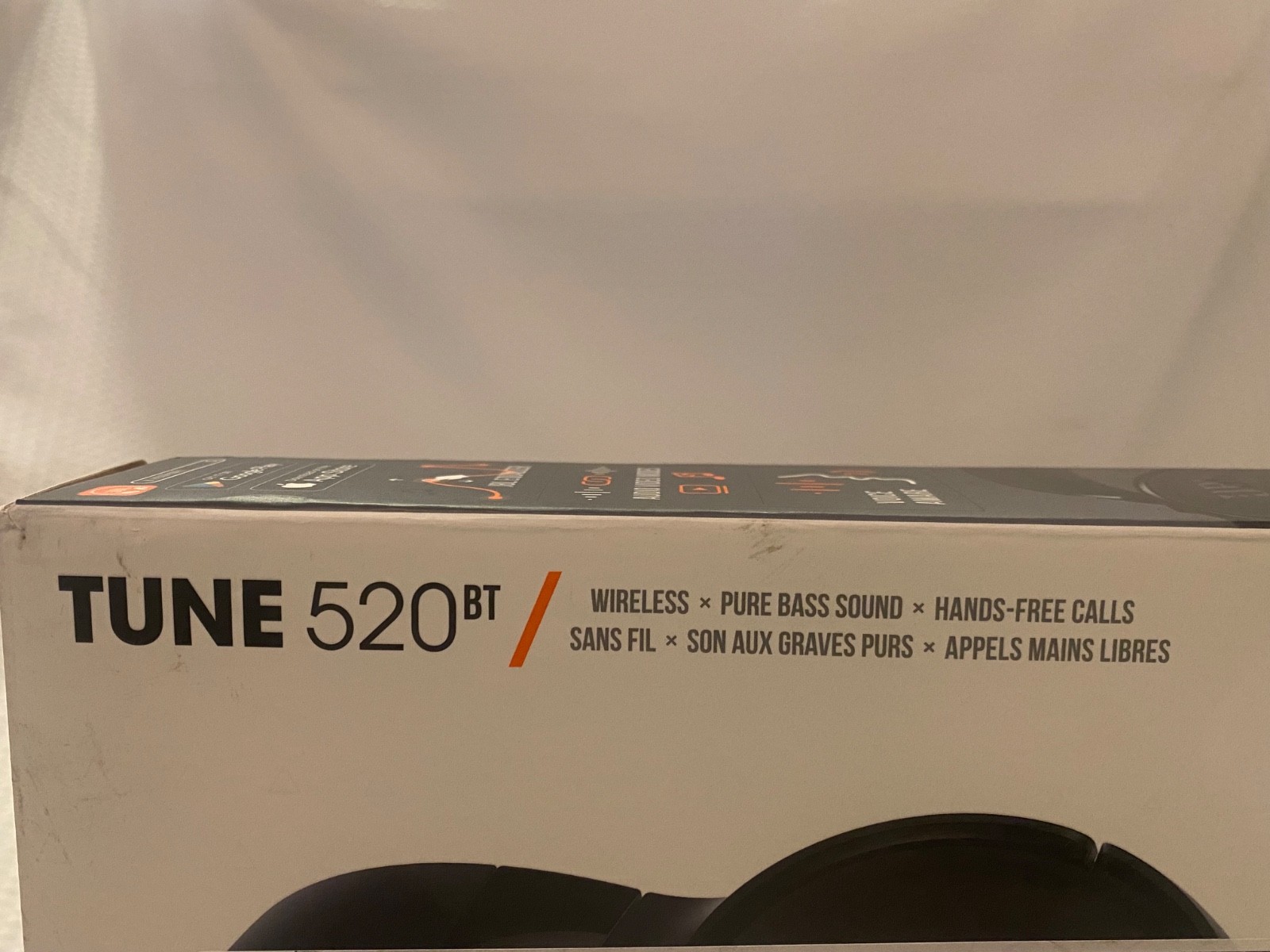 JBL Tune 520BT – Wireless On-Ear Headphones, up to 57H Battery Life and Speed Ch