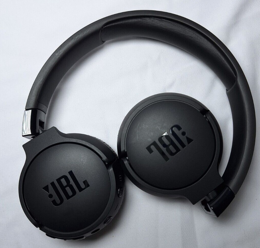 JBL Tune 670NC Adaptive Noise Cancelling- Black