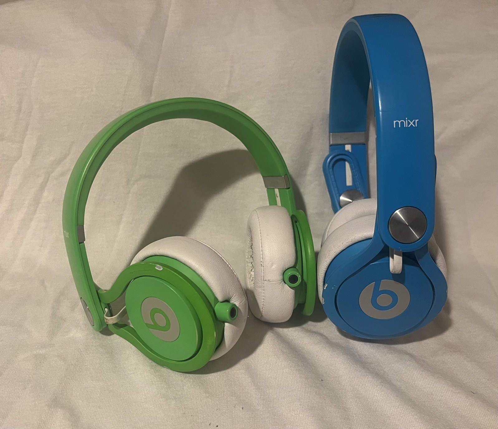 LOT of 2 RARE Beats Mixr Headphones GREEN & BLUE by Dr Dre TESTED WORKS Mixer