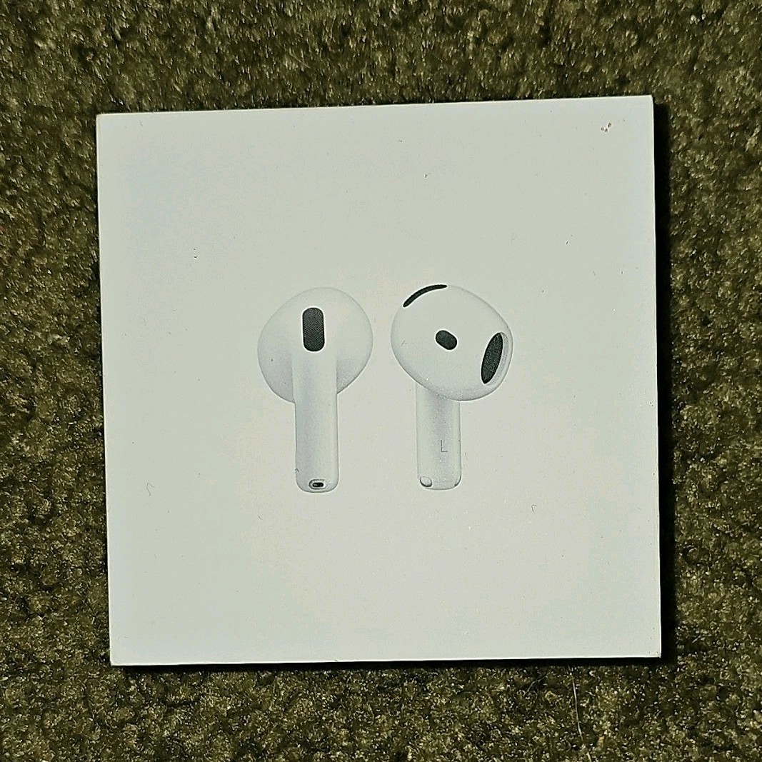 Apple AirPods 4 Wireless Bluetooth In-Ear Earbuds White A3050/A3051/A3058