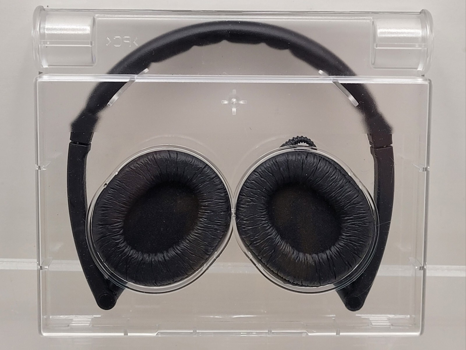 Panasonic RP-HX70 SLIMZ Lightweight Foldable Headphones with Retractable Cord