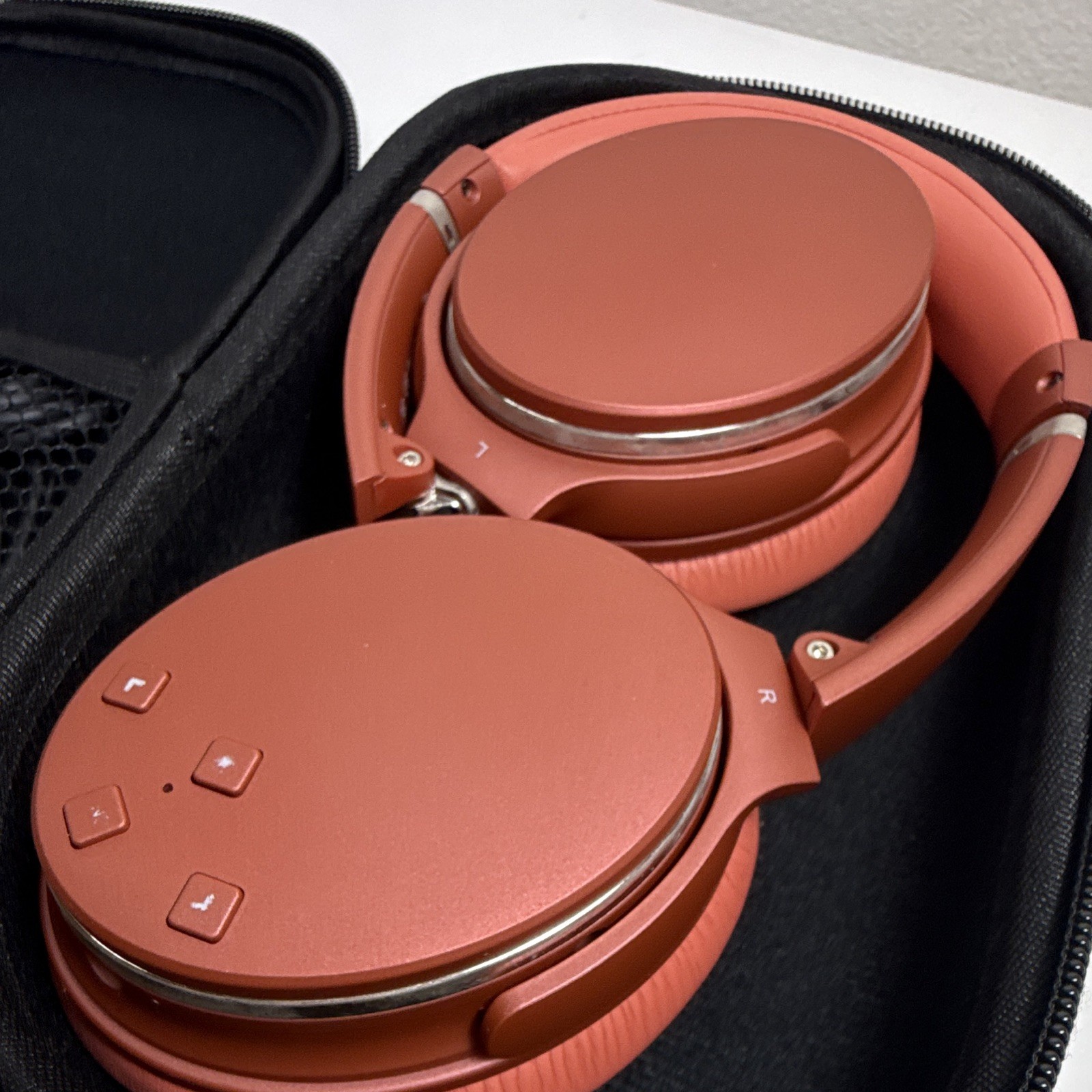 Srhythm NiceComfort 25 Wireless ANC Over-Ear Headphones Coral Orange w/ Case