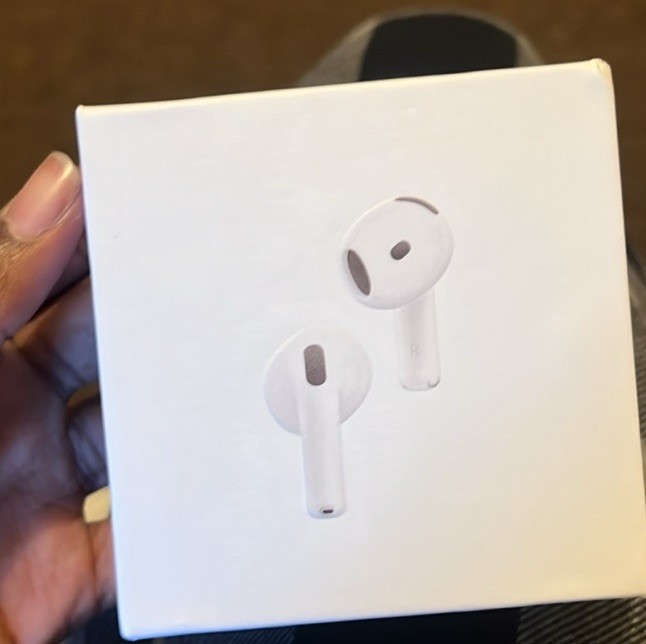 Apple AirPods 4 Active Noise Cancellation Wireless Earbuds White USB-C Case